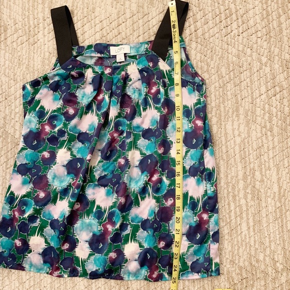 4/$25  LOFT sleeveless Patterned top - Picture 5 of 8